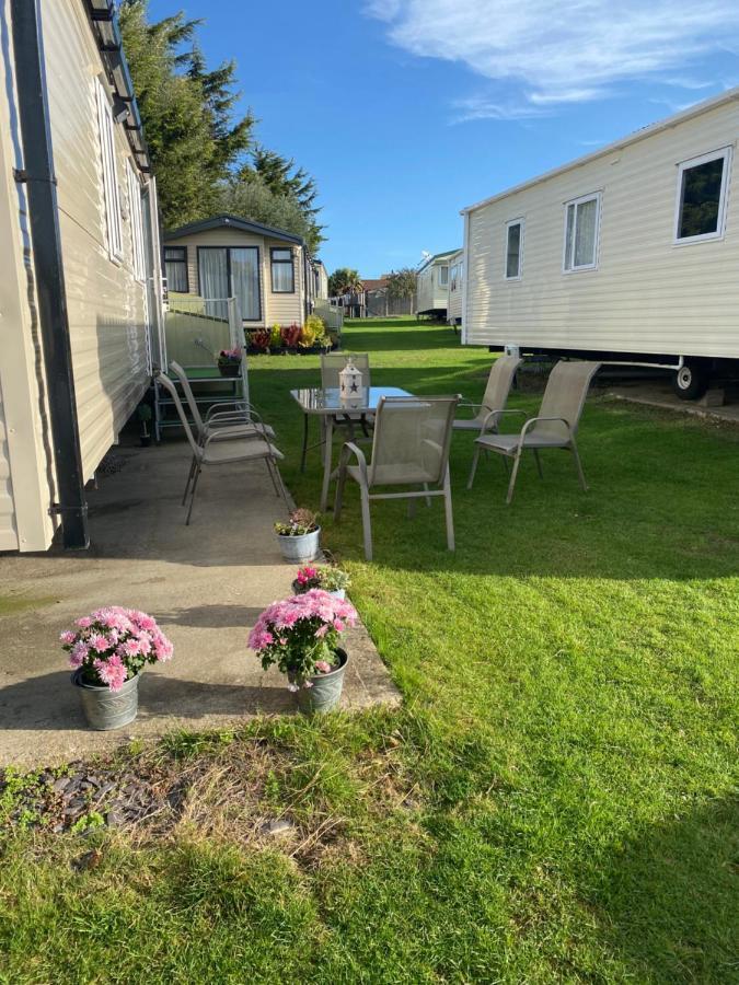 The Hideaway Cabin Seasalter ภายนอก รูปภาพ